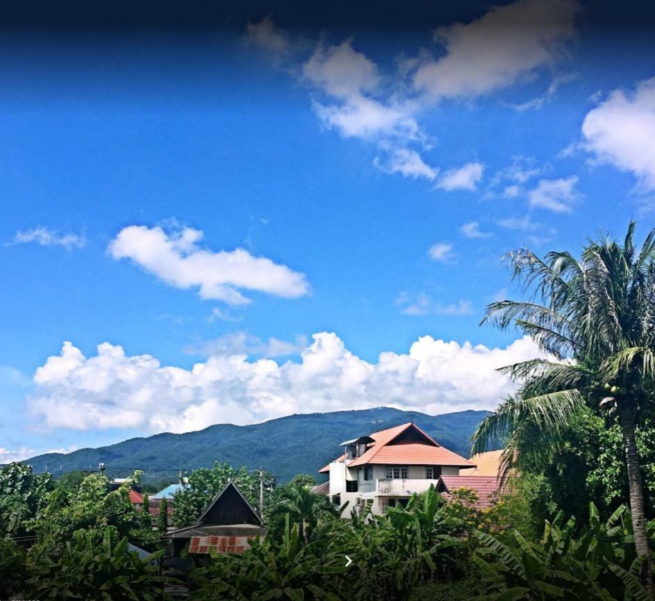 Blue Moon House - A Budget Hostel For Easy Travellers Chiang Mai Exterior photo